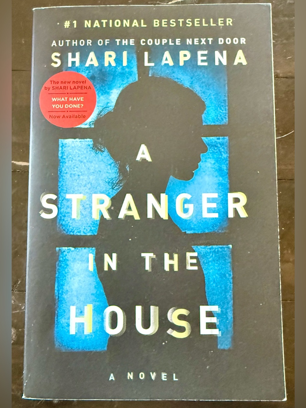🔥4 for $20🔥📓💙A Stranger in The House💙📓